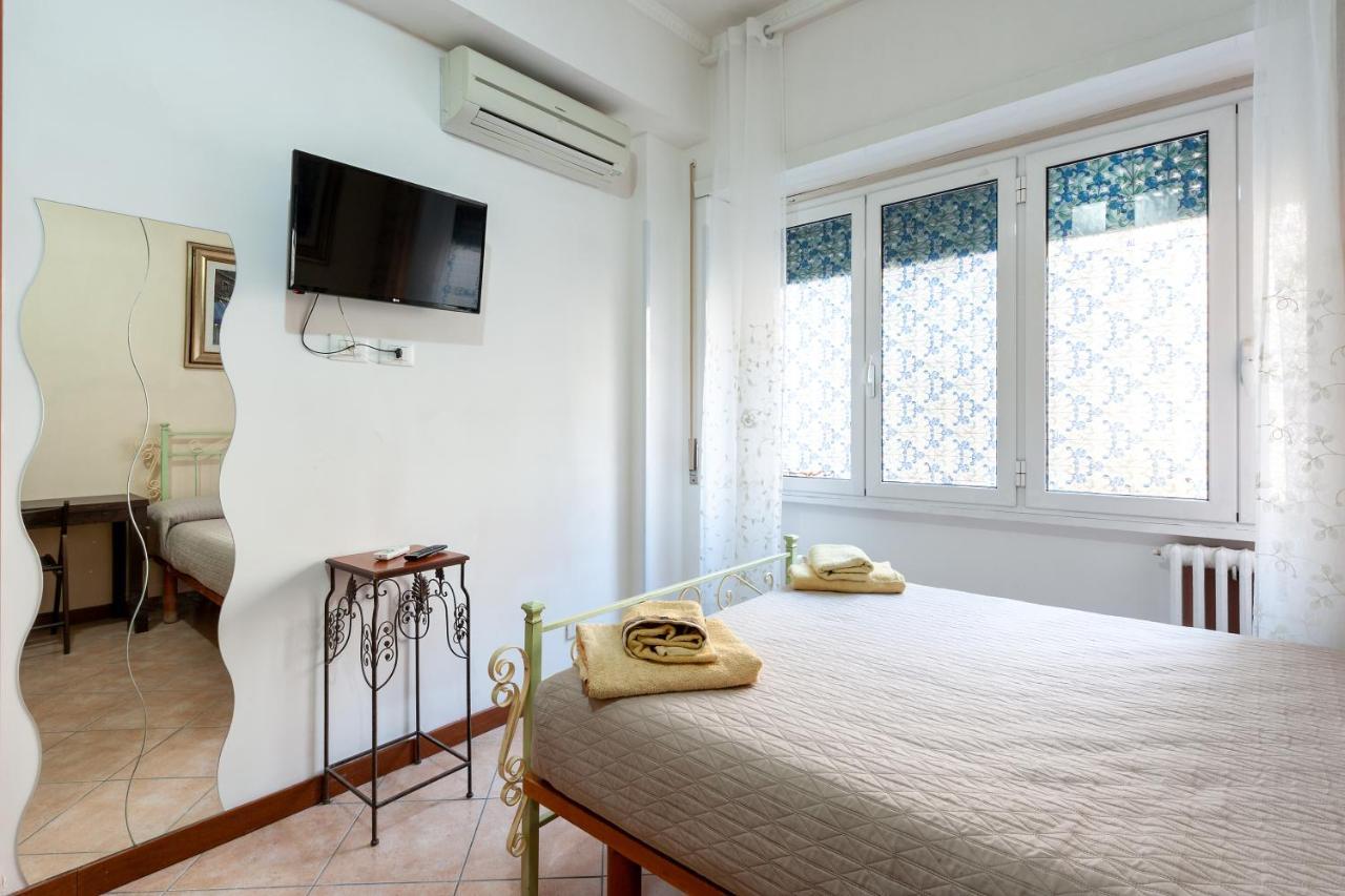 Vatican Rose Aparthotel Рим Екстериор снимка