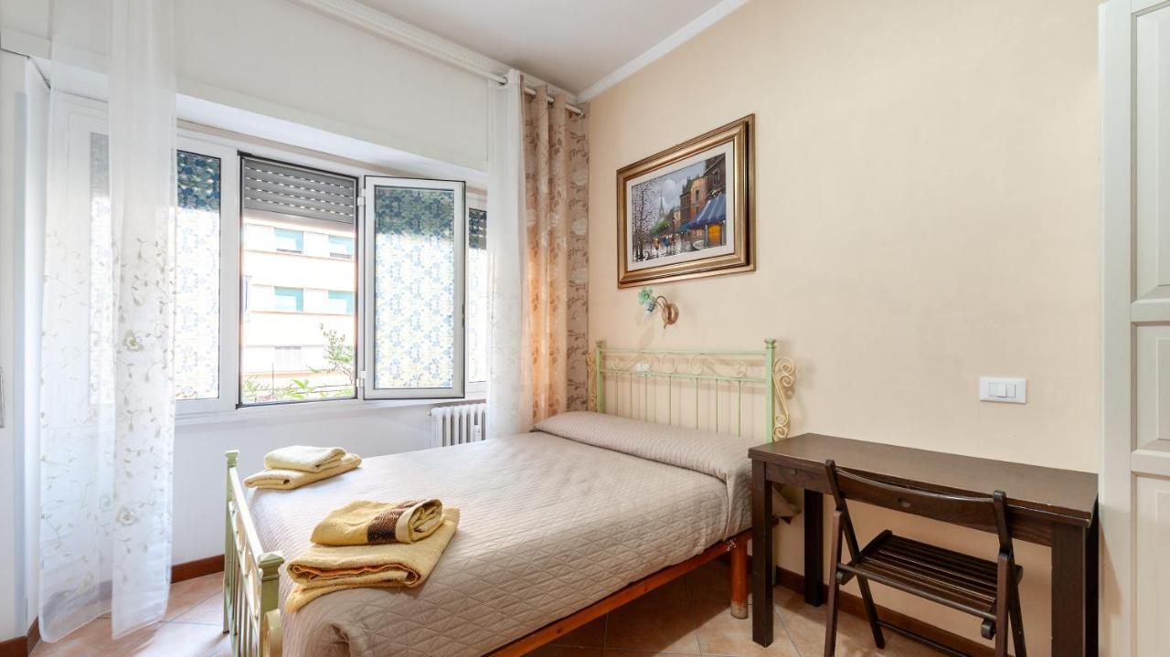 Vatican Rose Aparthotel Рим Екстериор снимка