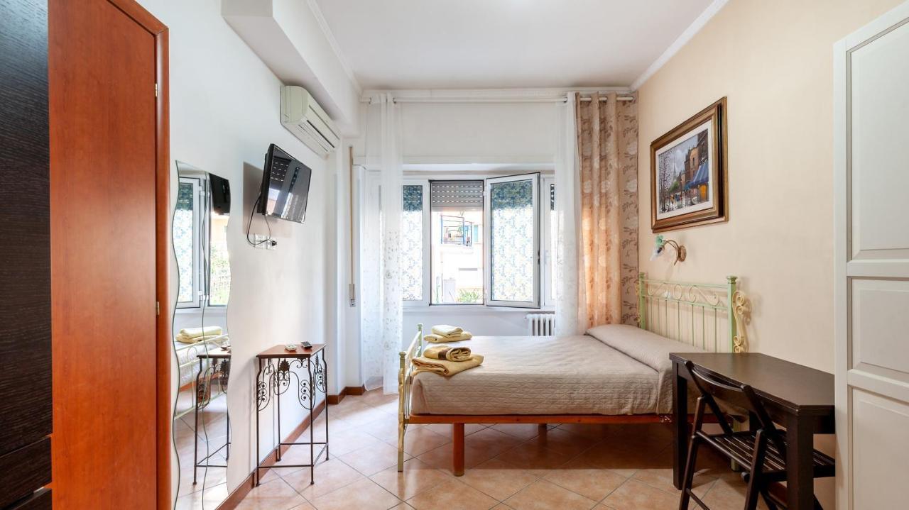Vatican Rose Aparthotel Рим Екстериор снимка