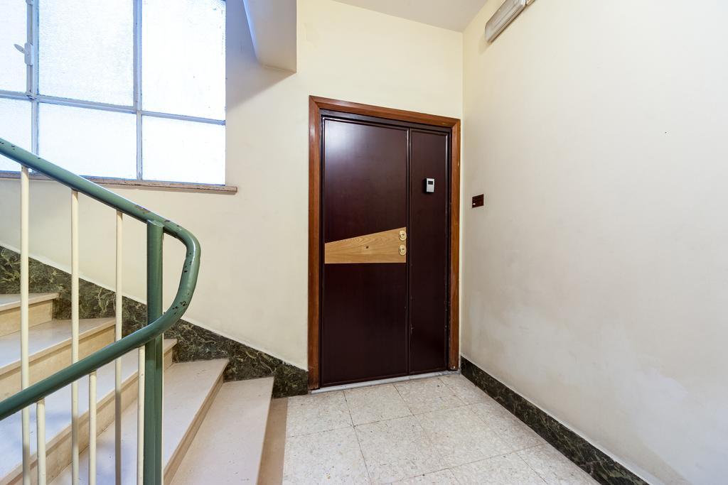 Vatican Rose Aparthotel Рим Екстериор снимка